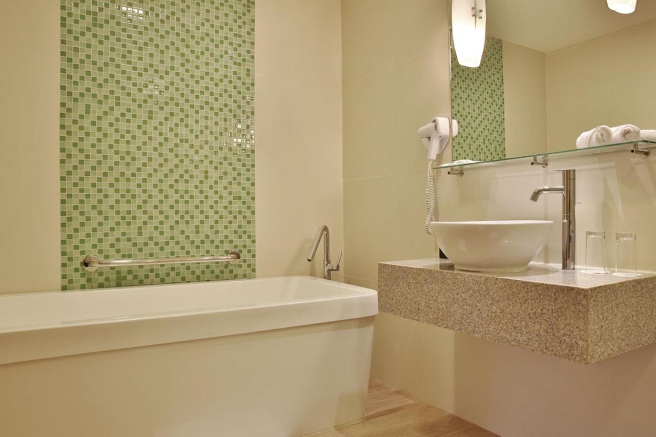 Diamond Hotel Kuta Lombok Zewnętrze zdjęcie